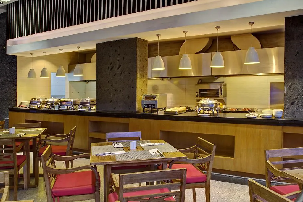 Singkenken Boutique Hotel 塞米亚克