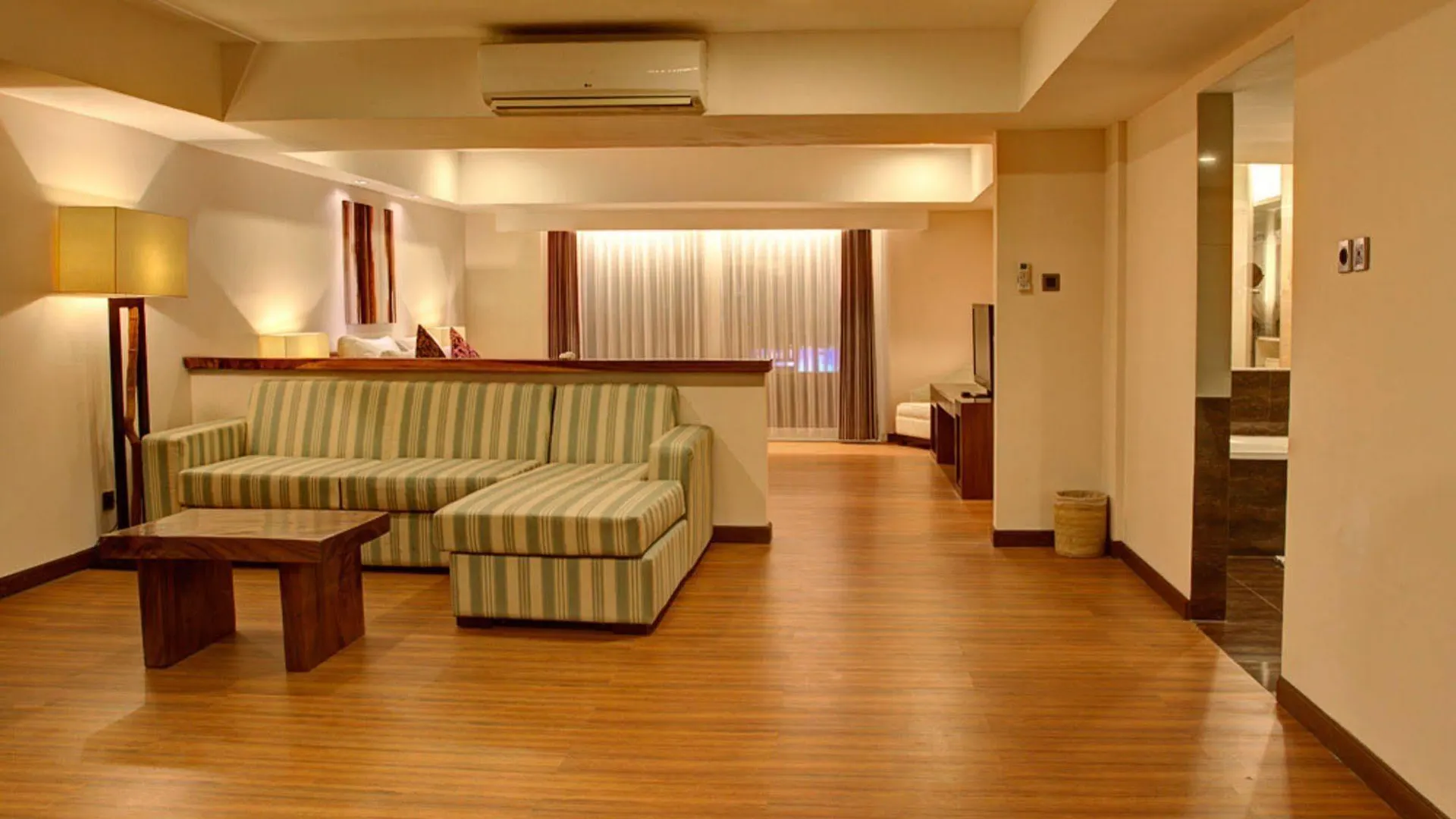 Singkenken Boutique Hotel 塞米亚克
